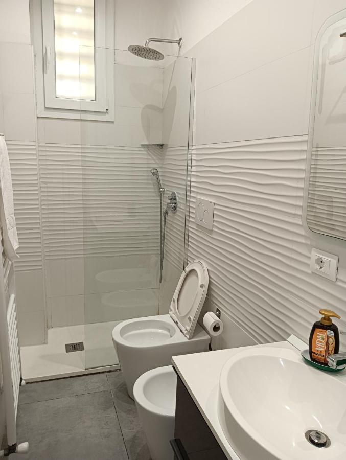 B&B Fiera Station Rooms Bologne Extérieur photo
