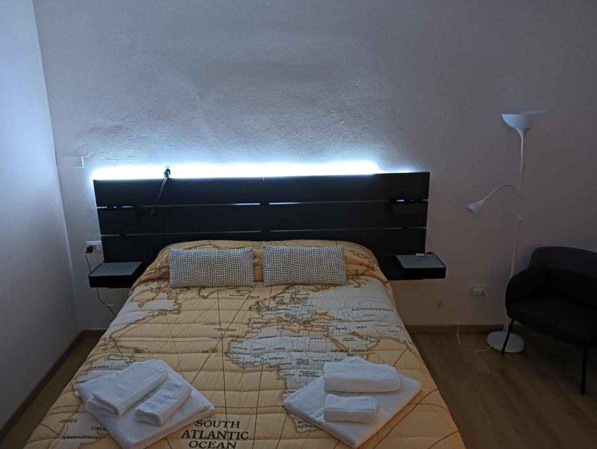 B&B Fiera Station Rooms Bologne Extérieur photo